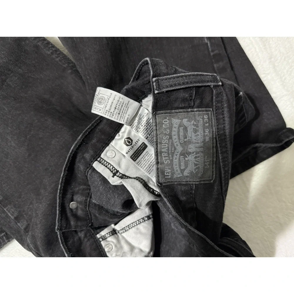 Levis‎ 541 Jeans Mens 34x33 Athletic Tapered Mid Rise Dark Wash Black Denim